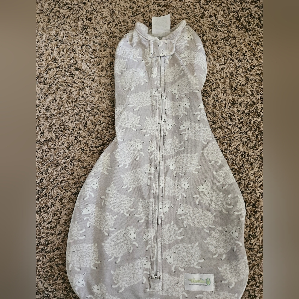 Jumping sheep woombie grow with me swaddle